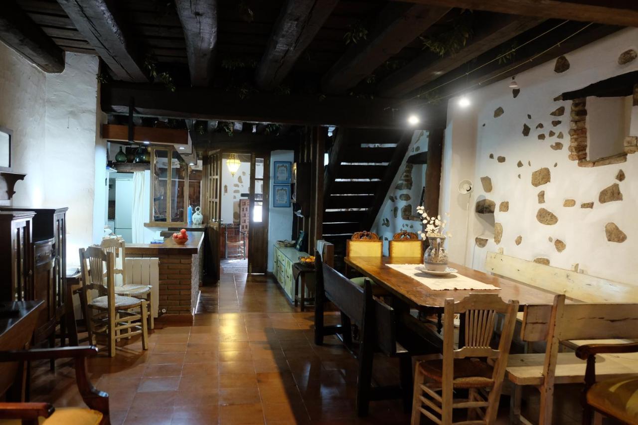 La Casa De Isabela Villa Arenas de San Pedro Exteriör bild